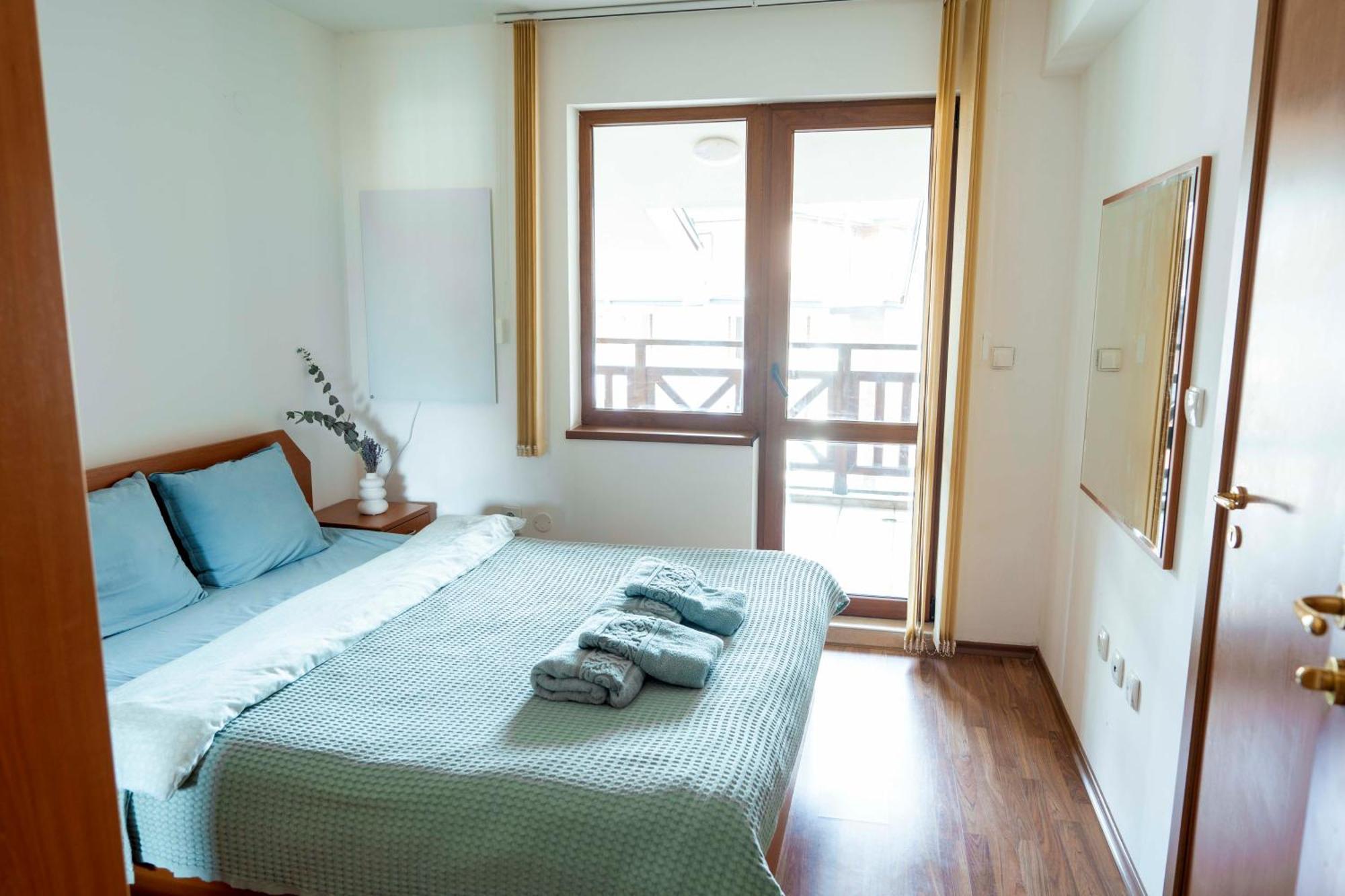 2-Bedroom Apt, 2Min Walk To Ski Path, 7-8 Min Walk To Gondola Бансько Екстер'єр фото